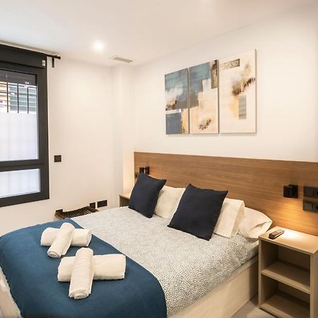 Apartamentos Bajeles Sevilla Urban Exterior foto