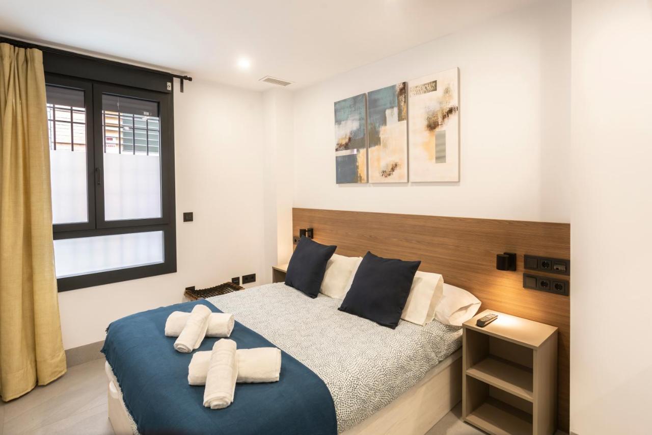 Apartamentos Bajeles Sevilla Urban Exterior foto