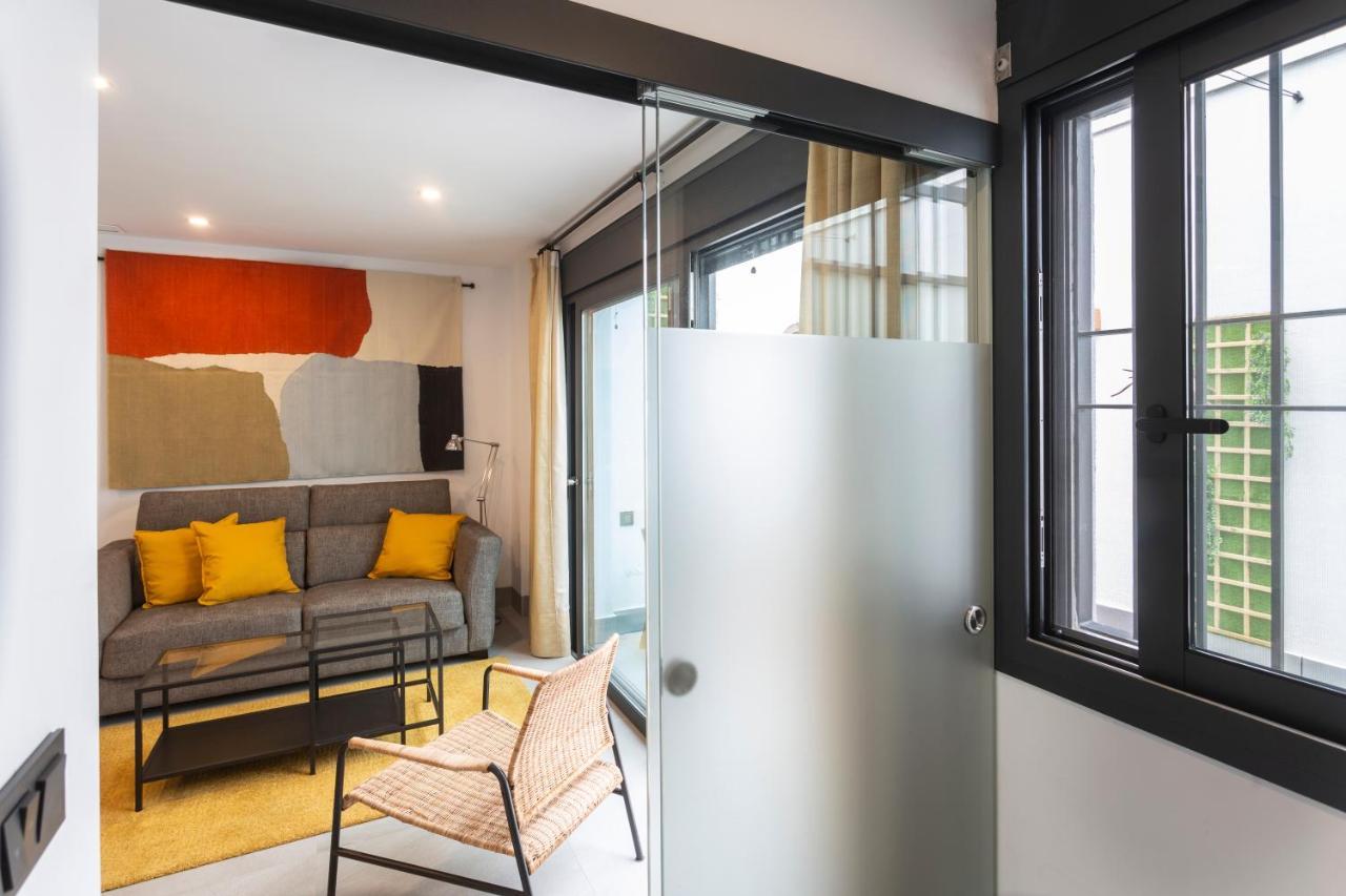Apartamentos Bajeles Sevilla Urban Exterior foto