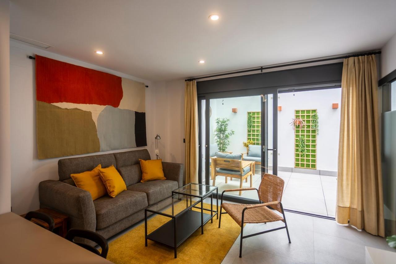 Apartamentos Bajeles Sevilla Urban Exterior foto