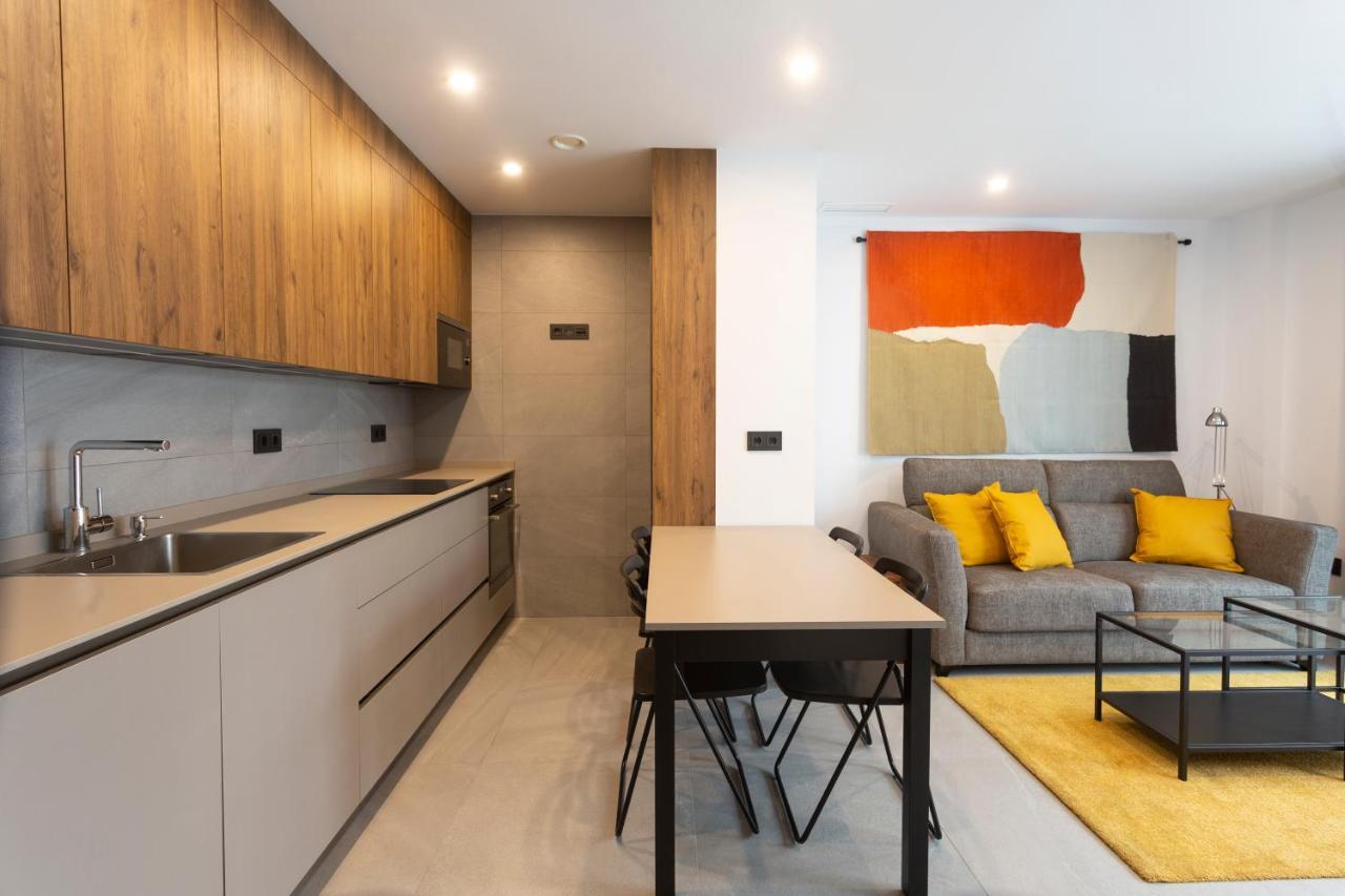 Apartamentos Bajeles Sevilla Urban Exterior foto
