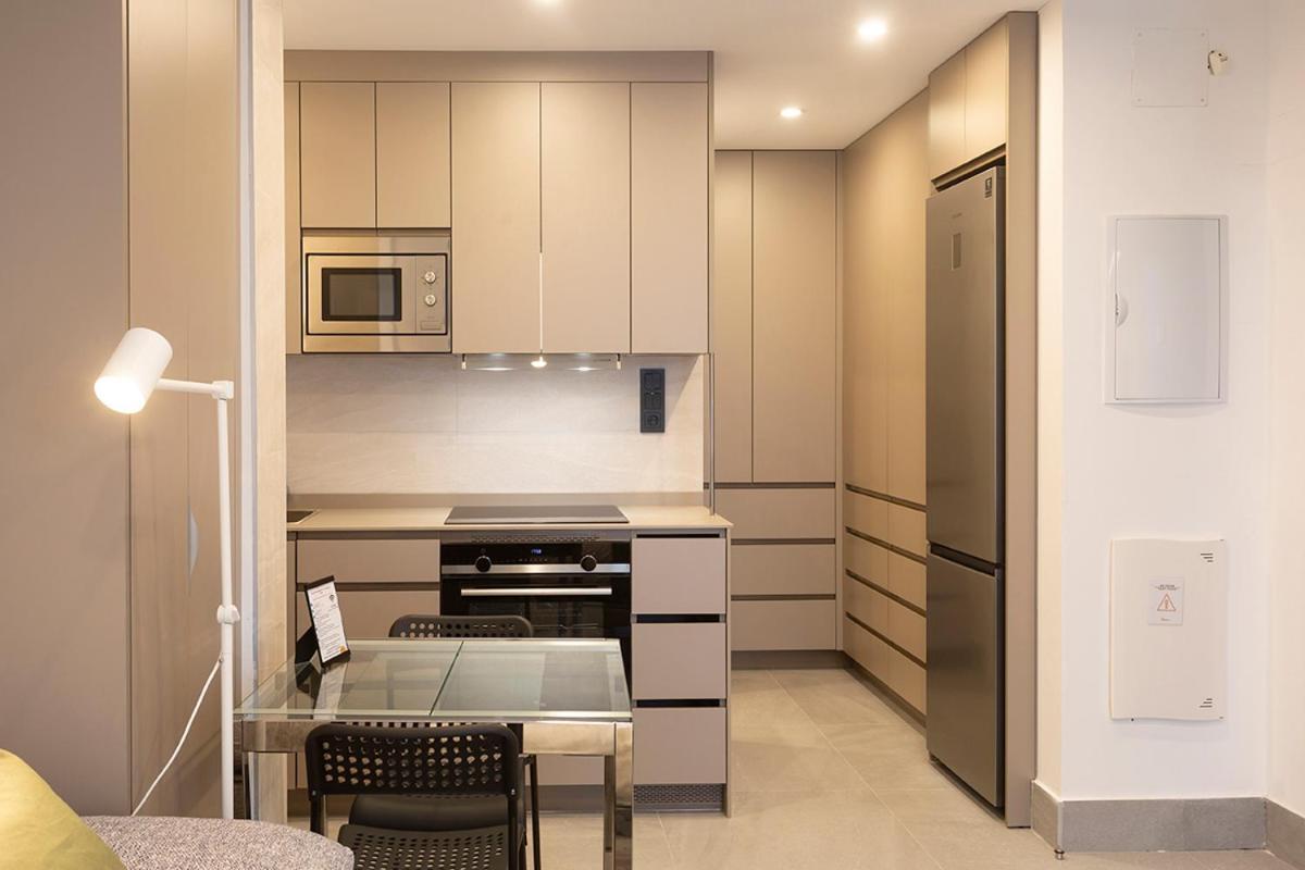Apartamentos Bajeles Sevilla Urban Exterior foto